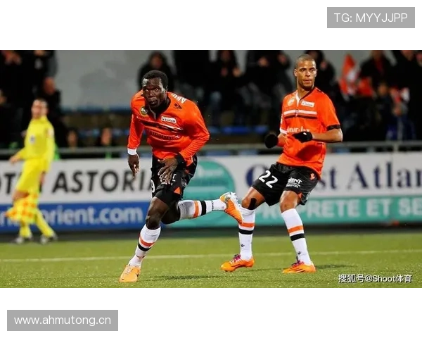 巴黎圣日耳曼边路依赖现象显现，中路进攻效率与整体战术平衡面临考验